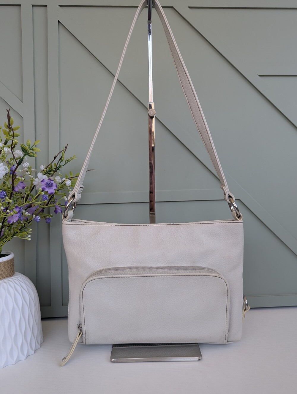 Tignanello Pale Beige Leather Shoulder Bag with Front Zip Pocket